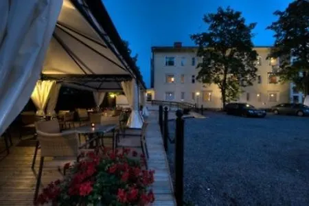 Hotel Homeland